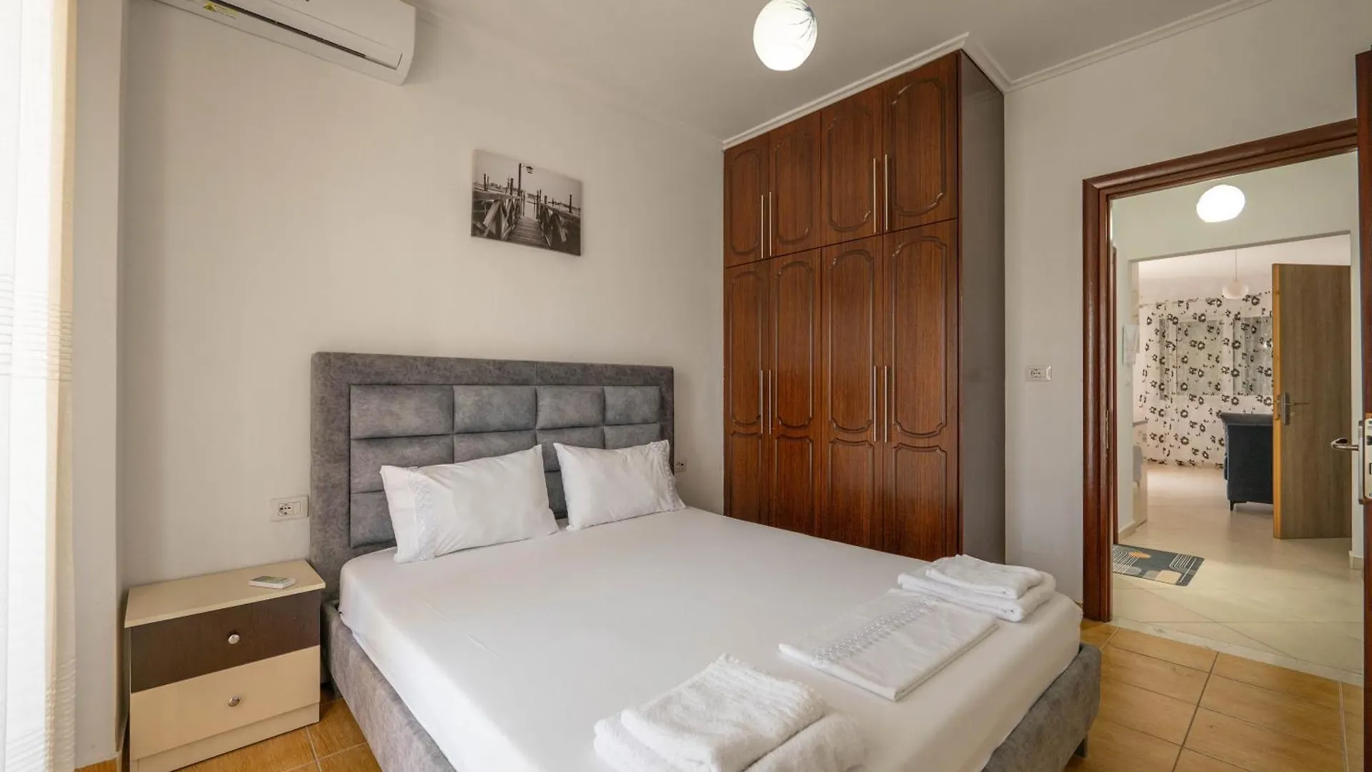 Διαμέρισμα Afrodites Rooms Σαράντα